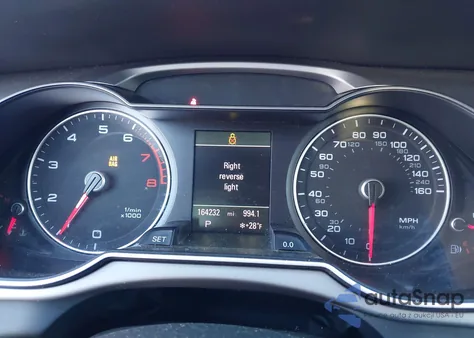 2014 Audi A4 2.0T Premium из США, поврежденный, VIN WAUFFAFL2EA070209